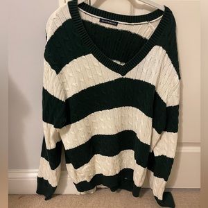 Brandy Melville sweater
